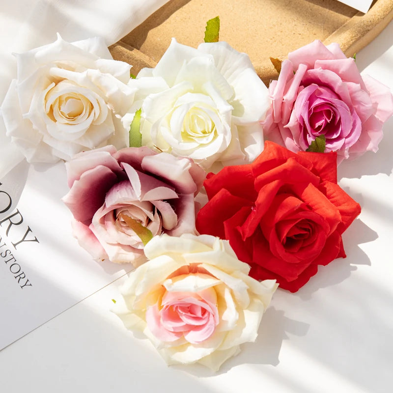 Fleurs artificielles roses en soie avec rendu réaliste