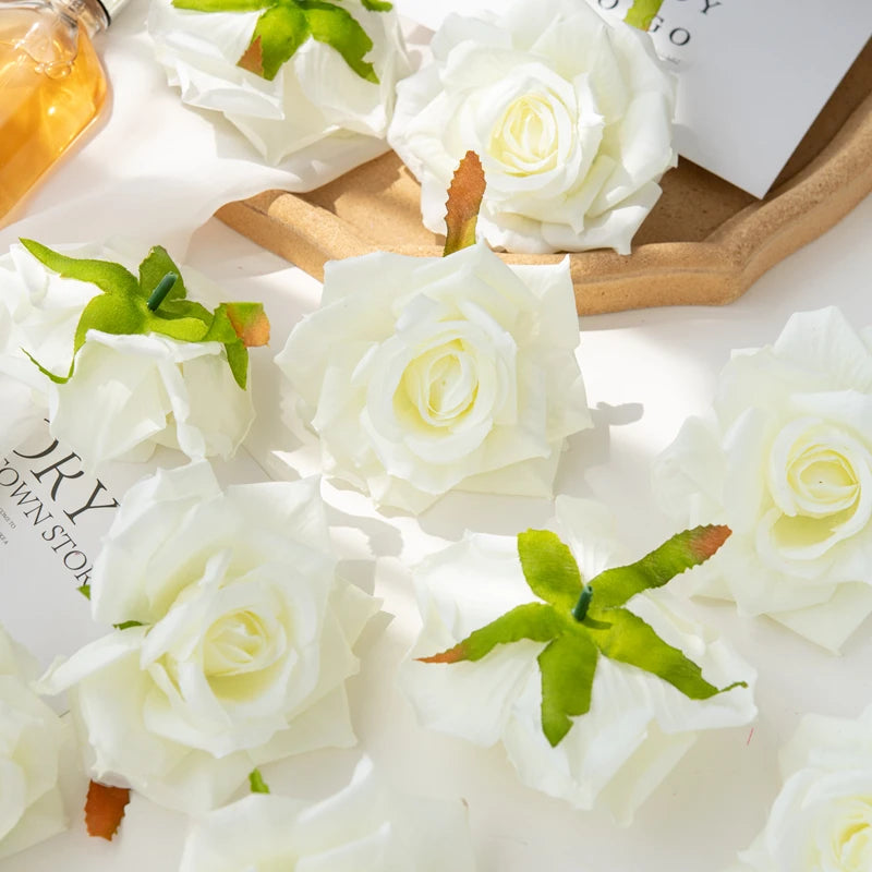 Fleurs artificielles roses en soie avec rendu réaliste