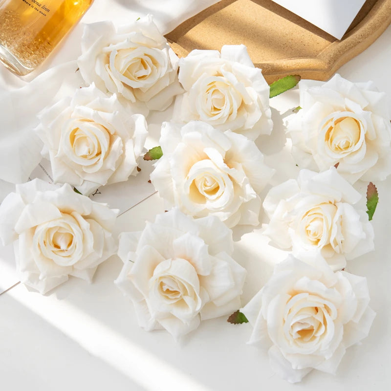 Fleurs artificielles roses en soie avec rendu réaliste