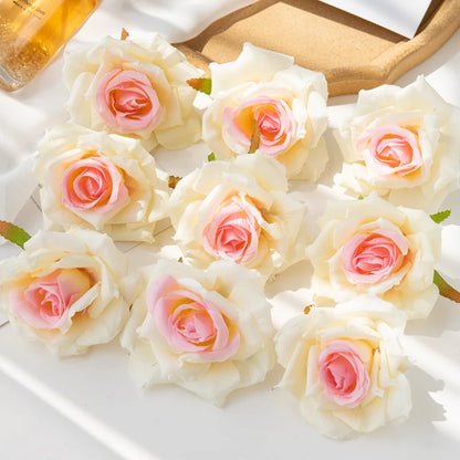 Fleurs artificielles roses en soie avec rendu réaliste